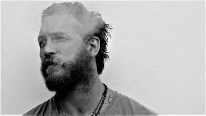 L’ALBUM DE RAP INEDIT DE TOM HARDY