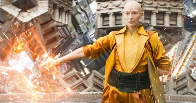 Kevin Feige regrette d’avoir confié à Tilda Swinton le rôle de l’Ancien dans Doctor Strange